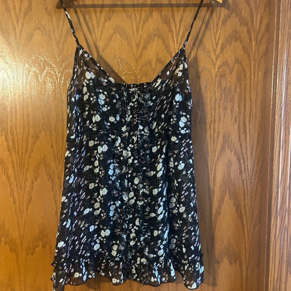 Express Tops - Express flowered tank
